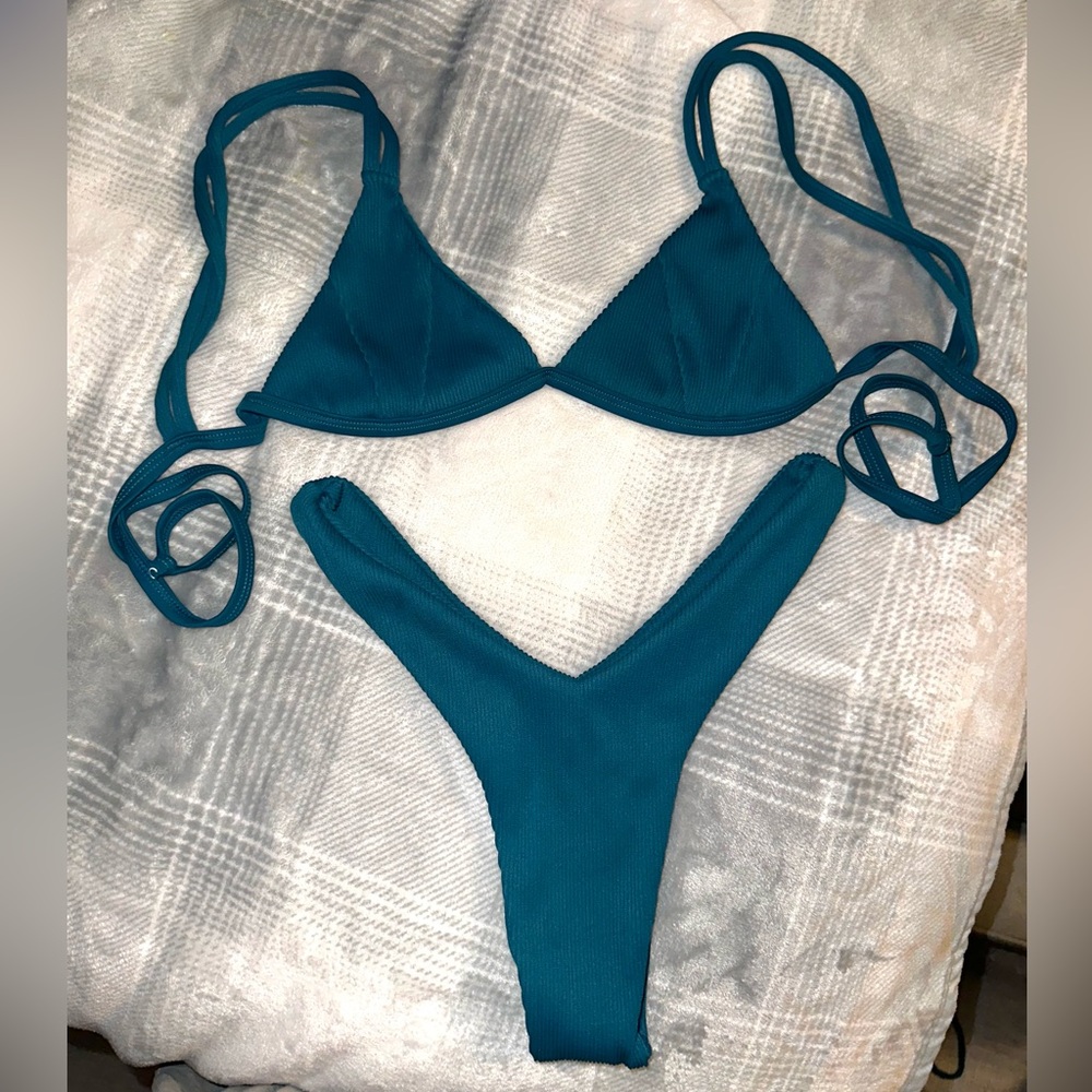 Kulani Kinis